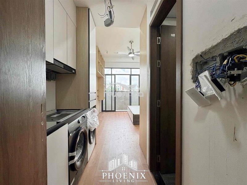 Studio luxury - full nội thất - ban công ngay emart phan huy ích