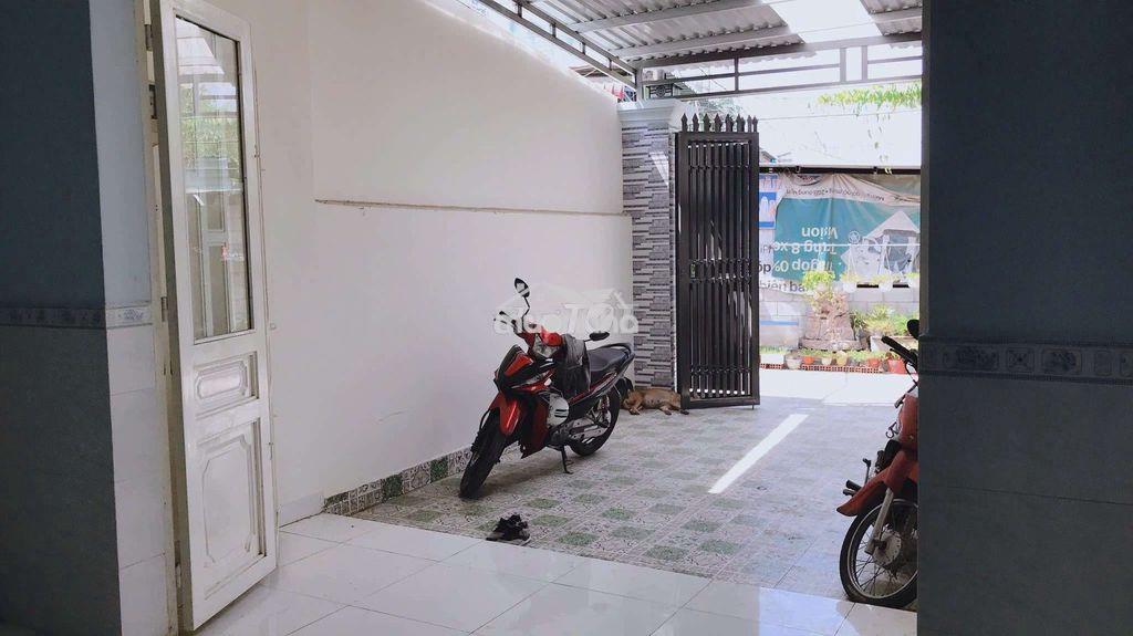 Bán nhà dt 4,4m x 18m tại đs8 phường linh xuân, hẻm xe hơi quay đầu  - Ảnh 4