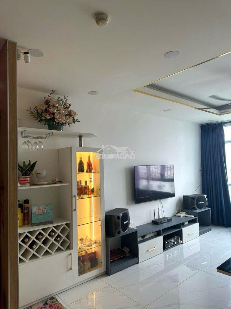 Bán căn hộ giai việt quận 8 -856 tạ quang bửu