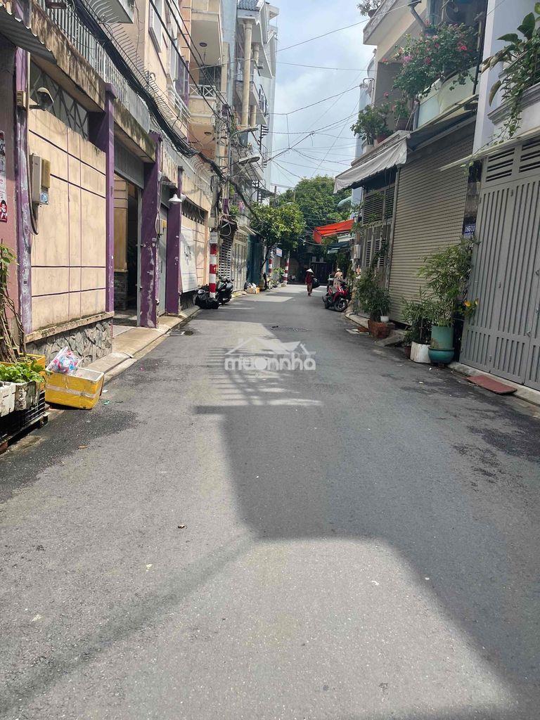 Hẻm ô tô - tân bình - lạc long quân – 4 tầng – 52m2 - 4pn - giá 6.4 ty