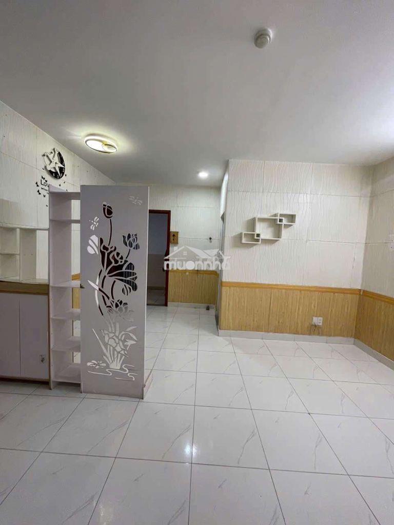 Bán căn hộ sen hồng, block c, giá 1.35ty/1pn,1wc/37m2 sổ sẵn - Ảnh 2
