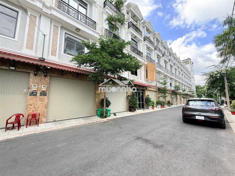Ngộp giảm 1 tỷ nhà 4 tầng - gần sông - cạnh vạn phúc - ô tô tránh nhau