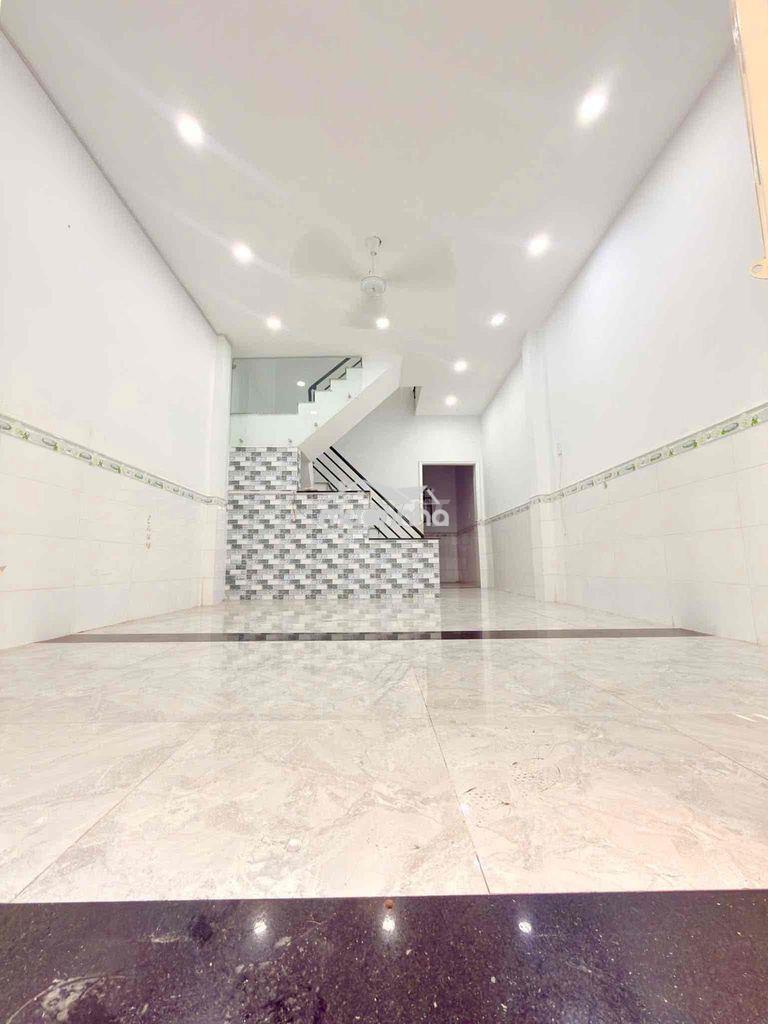 🏠 Nhà cho thuê hẻm hương quê công an xã bình hưng  đi vô hẻm xe 3 gác