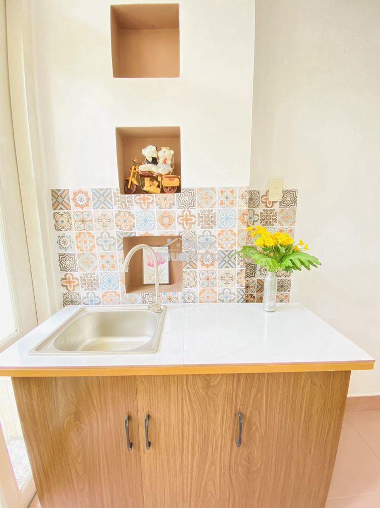 Cho thuê phòng ban công đầy đủ nội thất giá rẻ quận tân bình - Ảnh 3