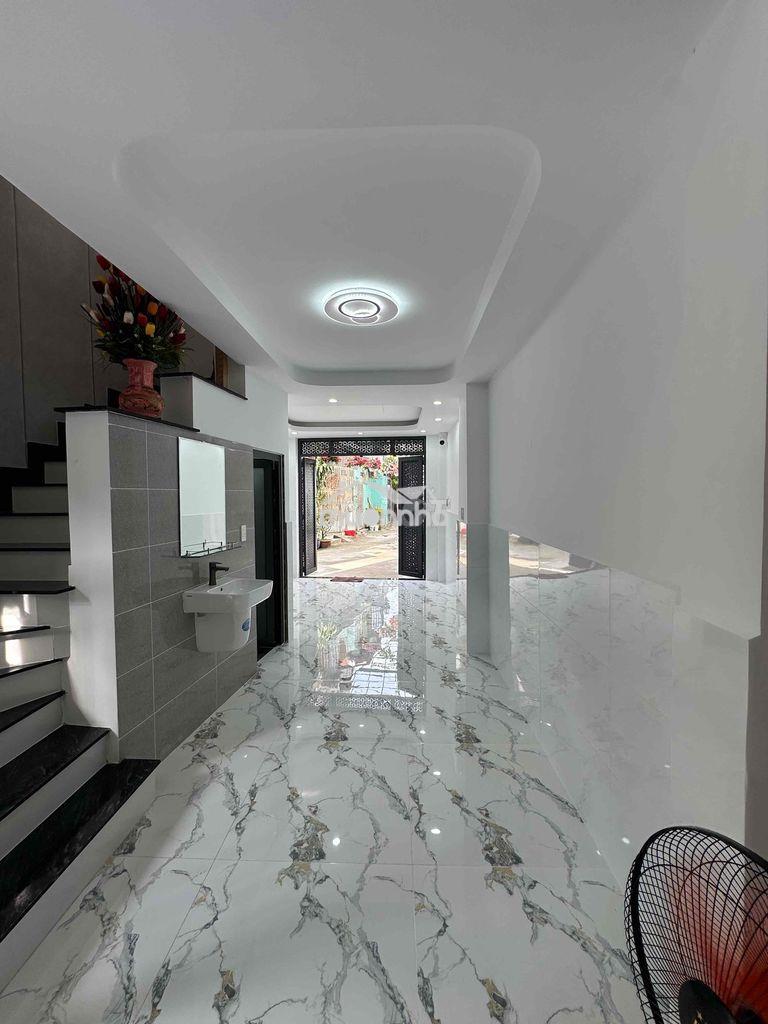 Mới xây 4 tầng trung tâm gò vấp 5,6789 tỷ - Ảnh 3