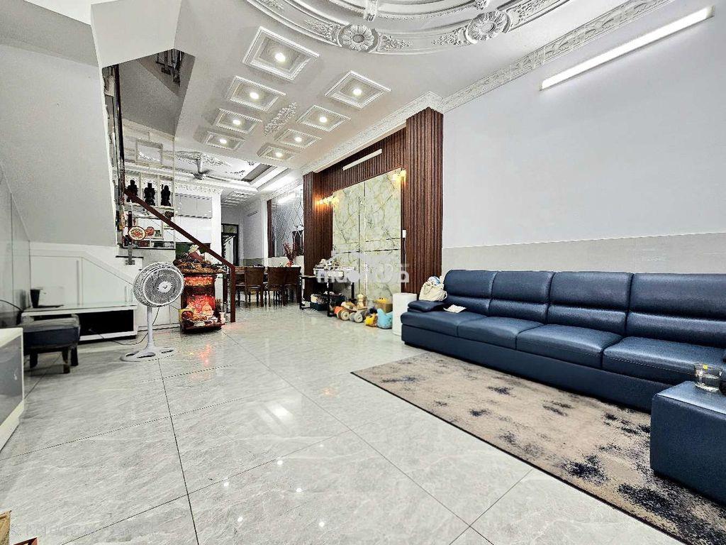 Nhà 4,7x21m 2 lầu 5pn hẻm xe hơi vf3 huỳnh tấn phát kế quận 7 5.7 tỷ - Ảnh 4